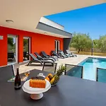 Villa Lm Krnica